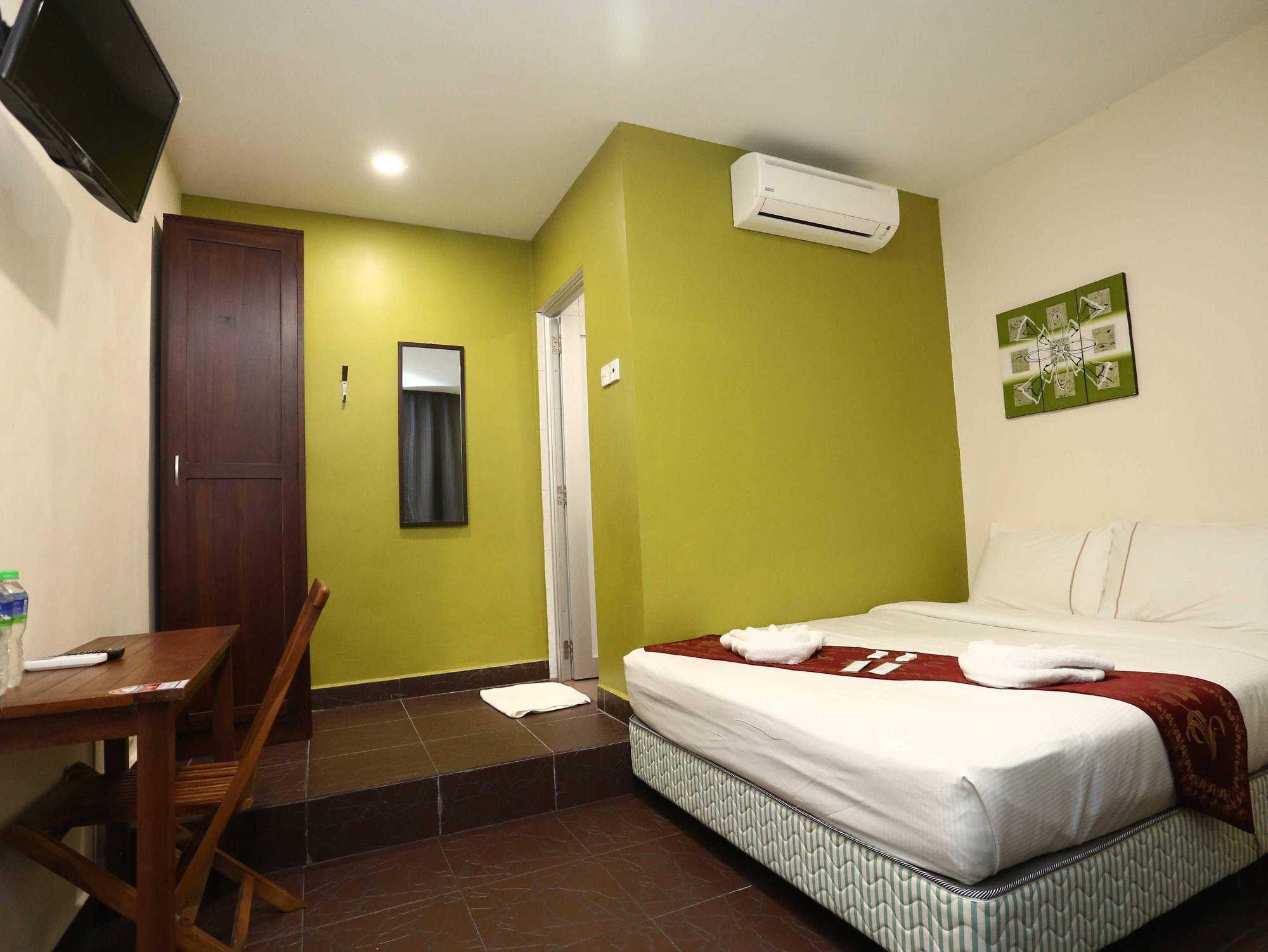 Отель V'La Heritage Melaka Экстерьер фото