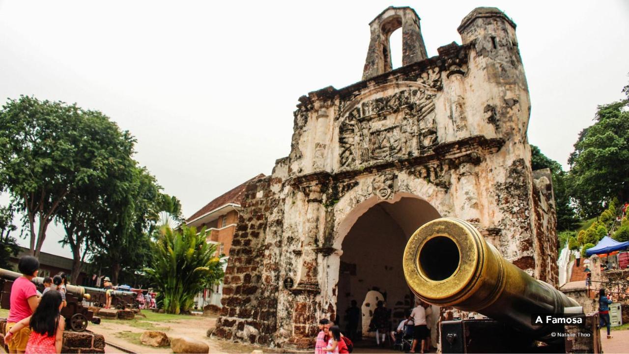 Отель V'La Heritage Melaka Экстерьер фото